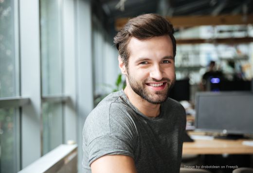 Вредно ли отбеливание зубов и как процедура влияет на состояние эмали